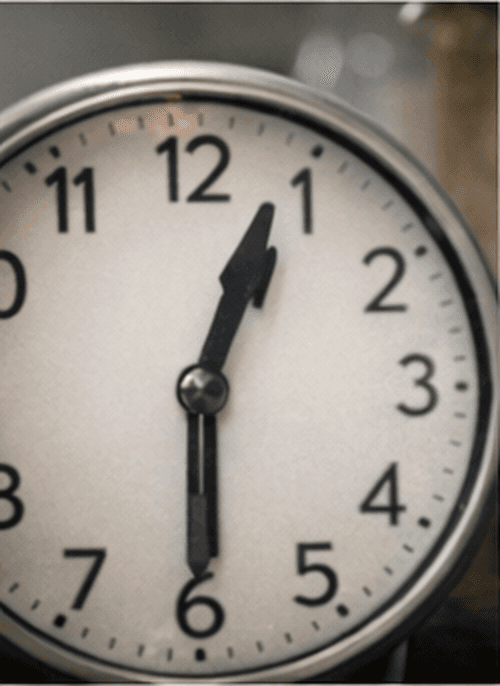 A clock representing the gradual release of nicotine from pouches